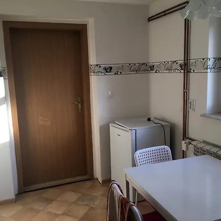 Zimmervermietung Familie Schuster *